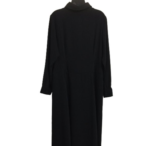 East Essence Plus Size Dress - Picture 2 of 8